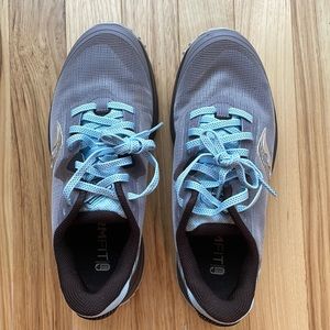 Saucony Women's Peregrine 11 Trail Running Shoe, Size 7 - worn once